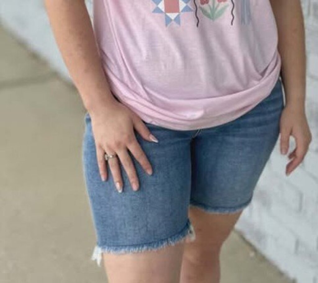 Judy Blue HW Bermuda Short